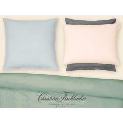 C. Fischbacher Lienzo 551 bed linen