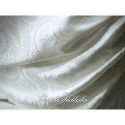 Christian Fischbacher Jacquard 860 silk Paisley bed linen