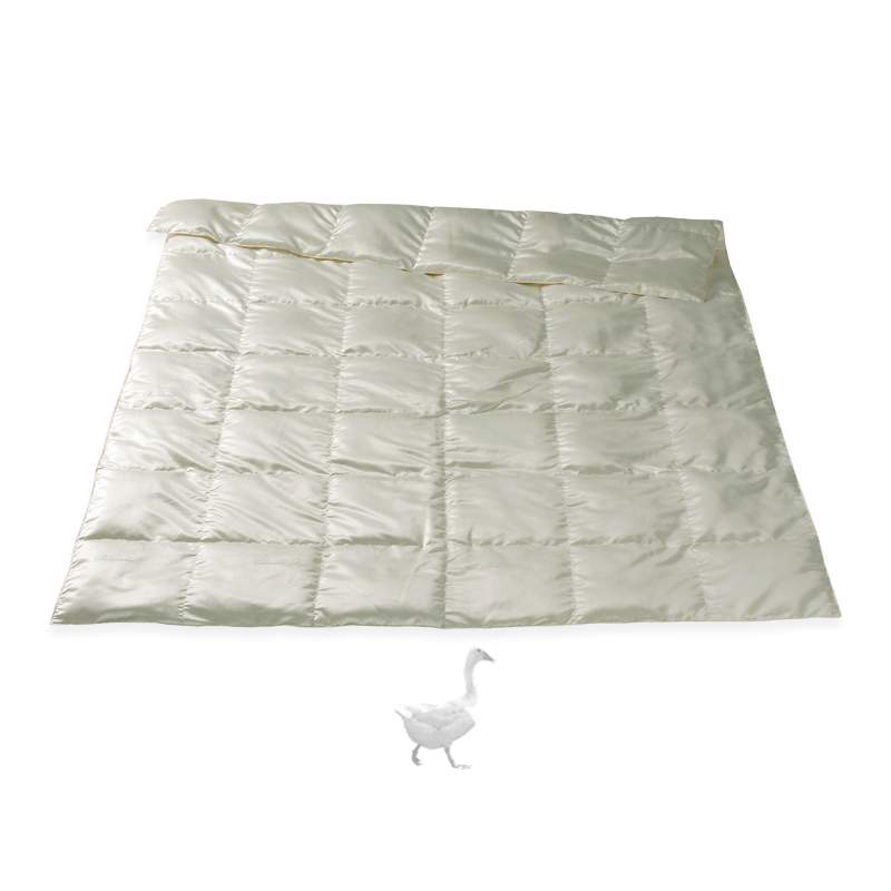 Lugano Light Down Paneled Quilt Pure Silk